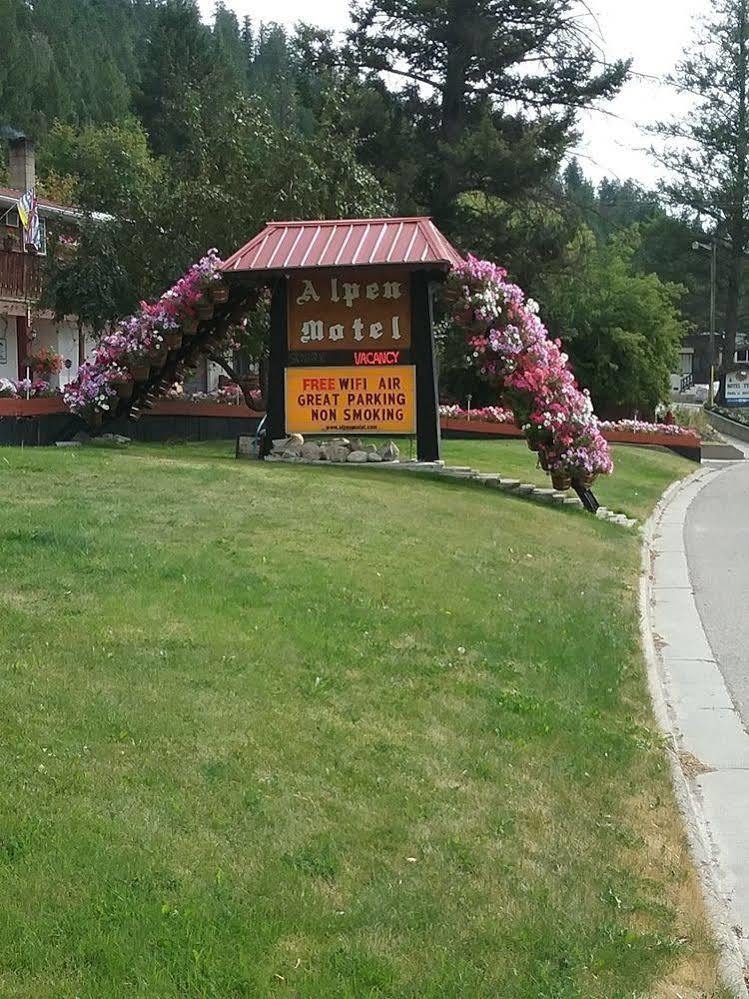 Alpen Motel Radium Hot Springs Exterior foto